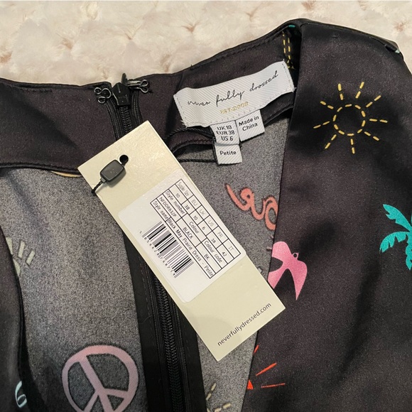 NWT Never Fully Dressed Puff Sleeve Maxi in Neon Paradise Print - Size  6 Petite - Picture 11 of 11